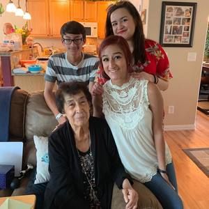 Meet your Posher, Hailey